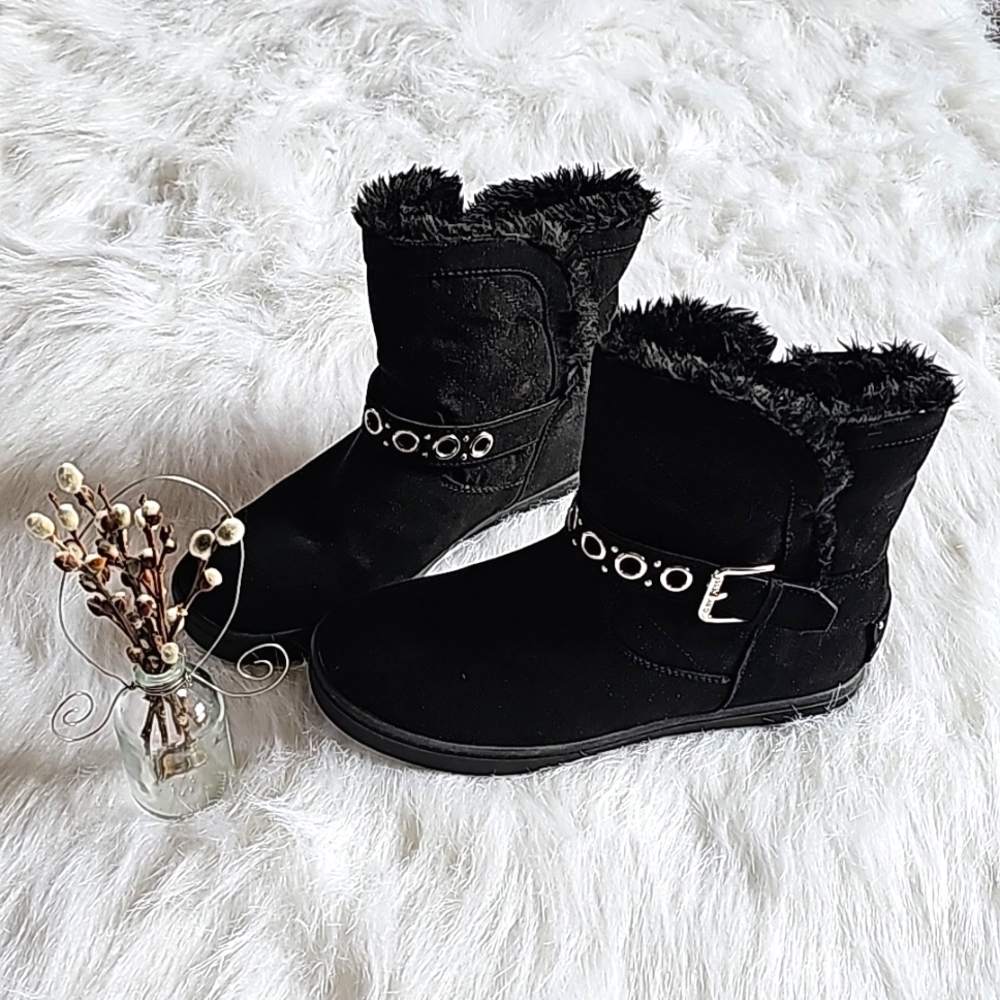 Fuzzy boots